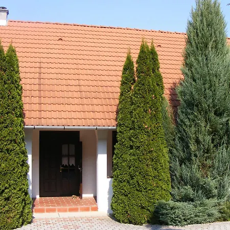 Guest house Tenkesvolgyi Vendeghaz *
